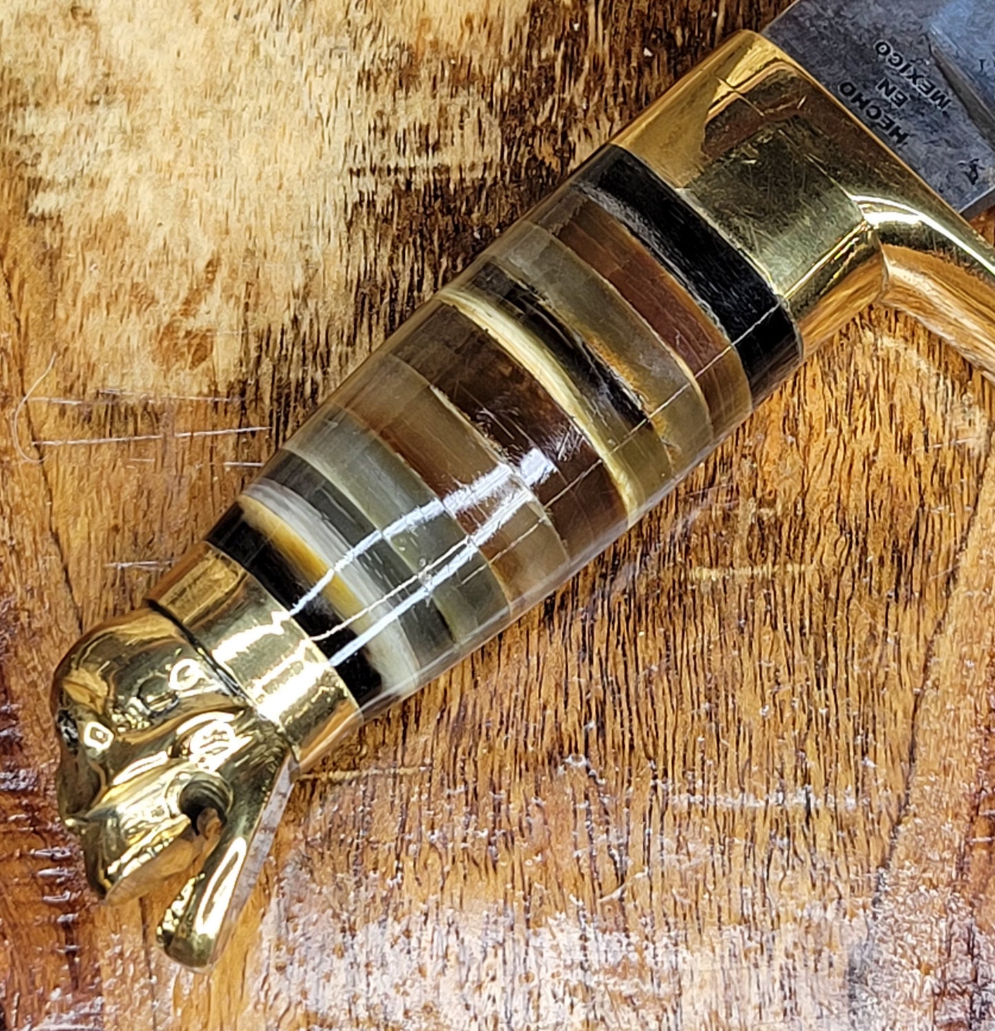 Cuchillo Anillos En Cuerno De Toro 68