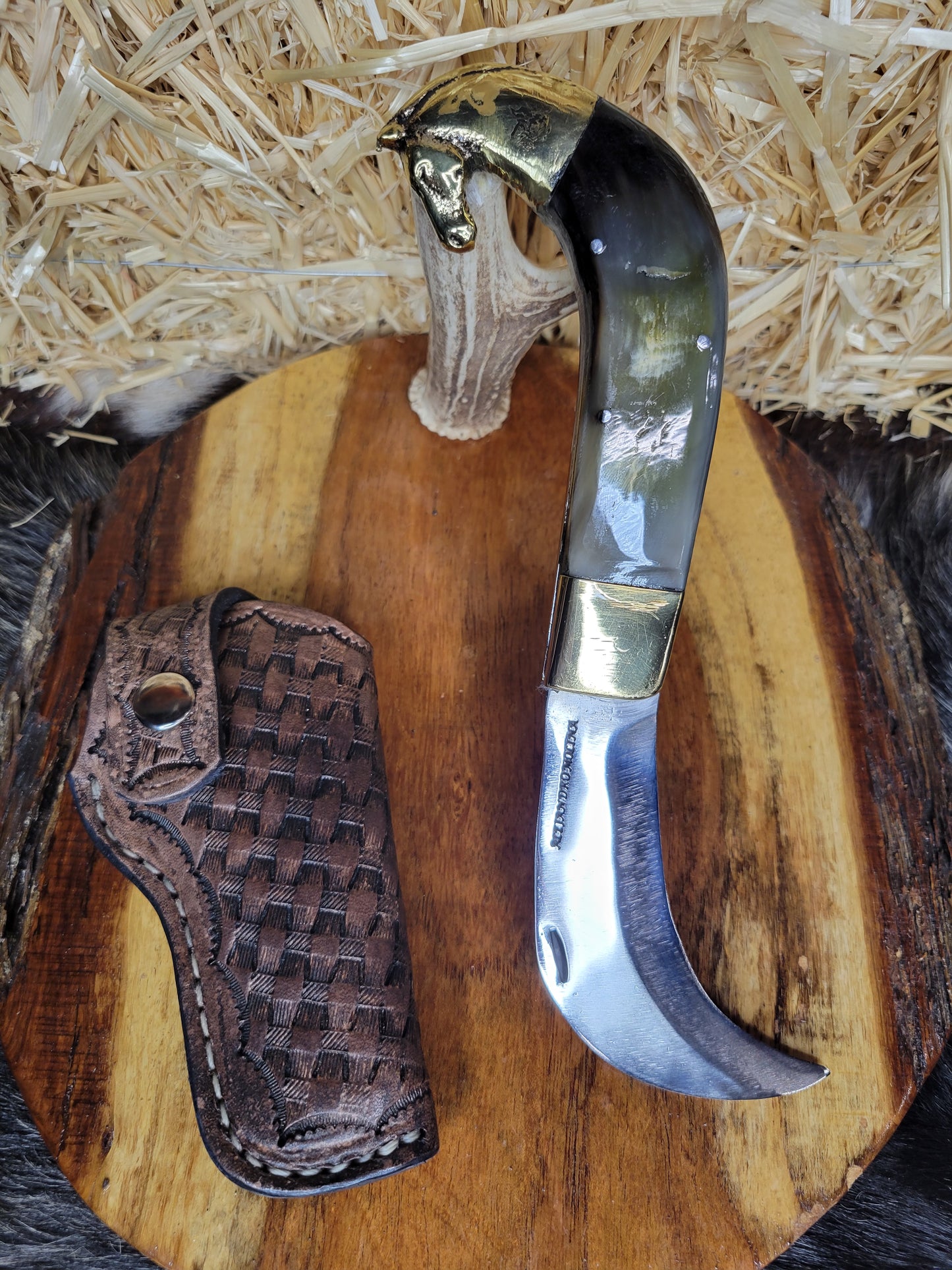 Tranchete Caballo en Bronce Funda de Pistola