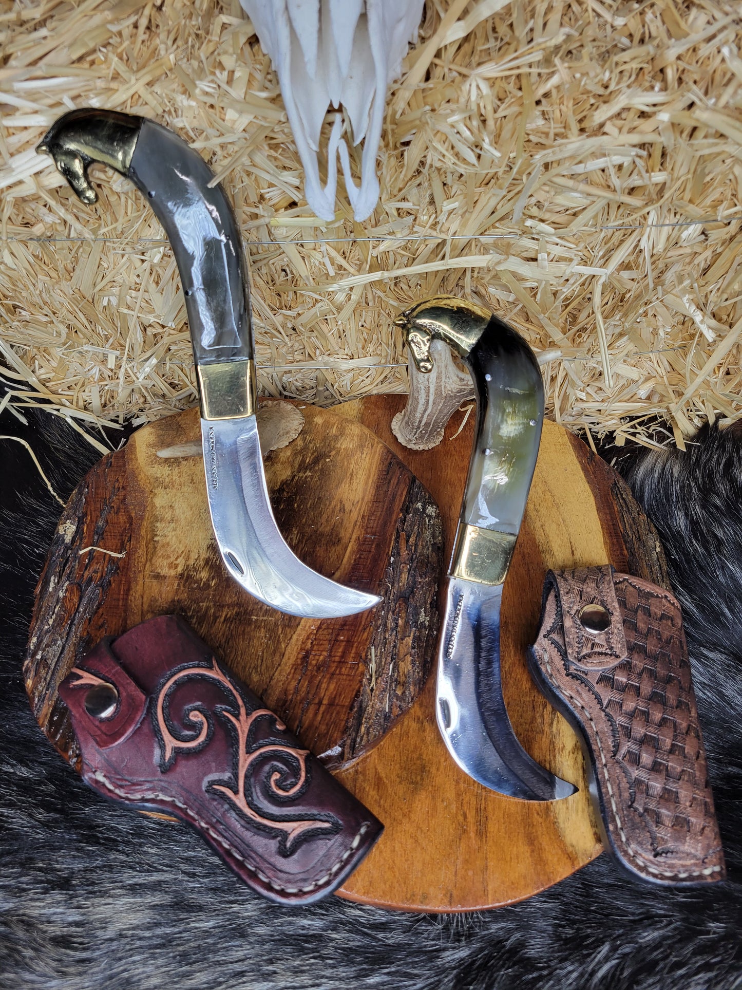 Tranchete Caballo en Bronce Funda de Pistola