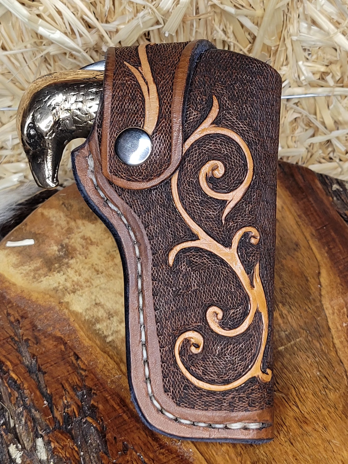 Tranchete Aguila en Bronce Funda de Pistola T5