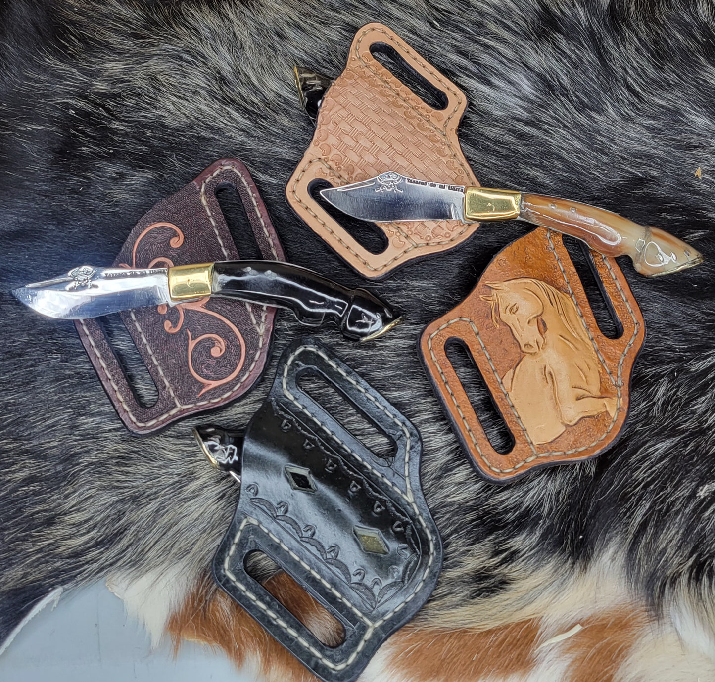 Navajas patitas De Caballo Funda Reg.