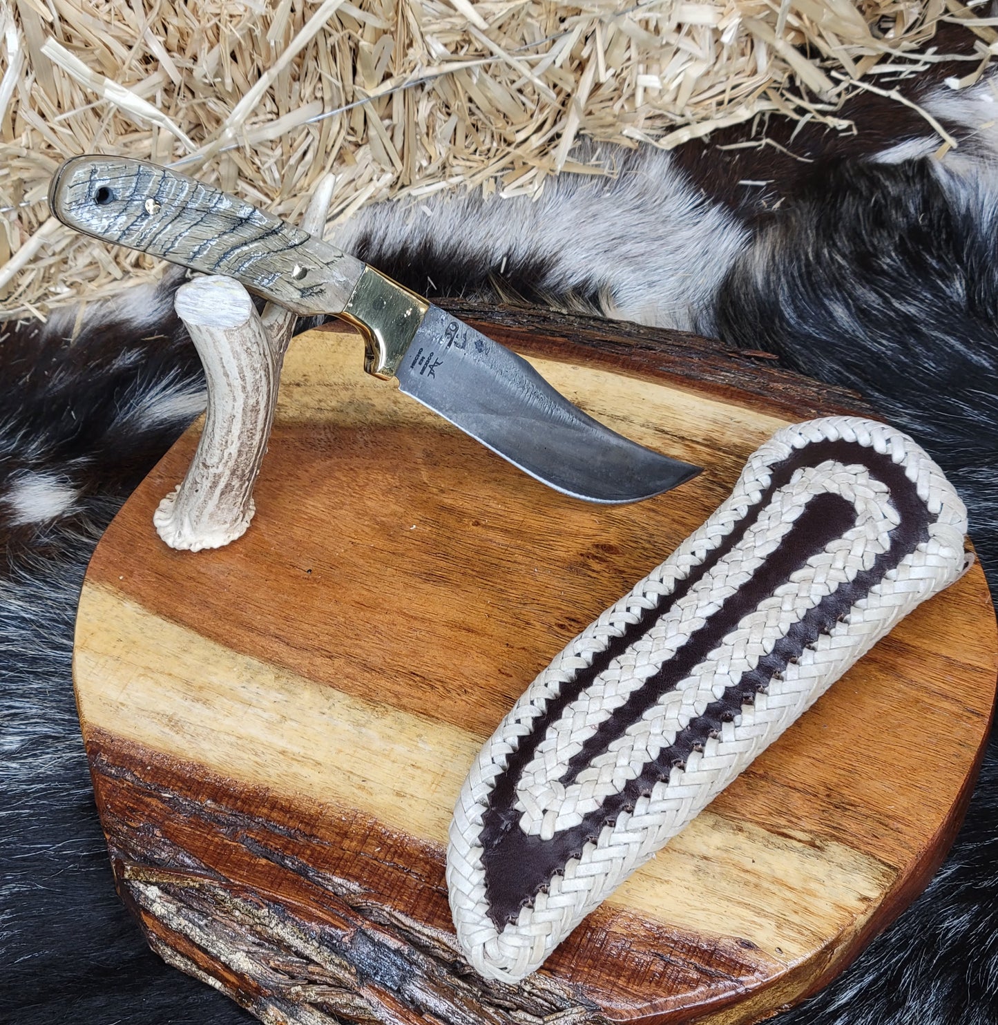 Cuchillos En Cachas De Borrego