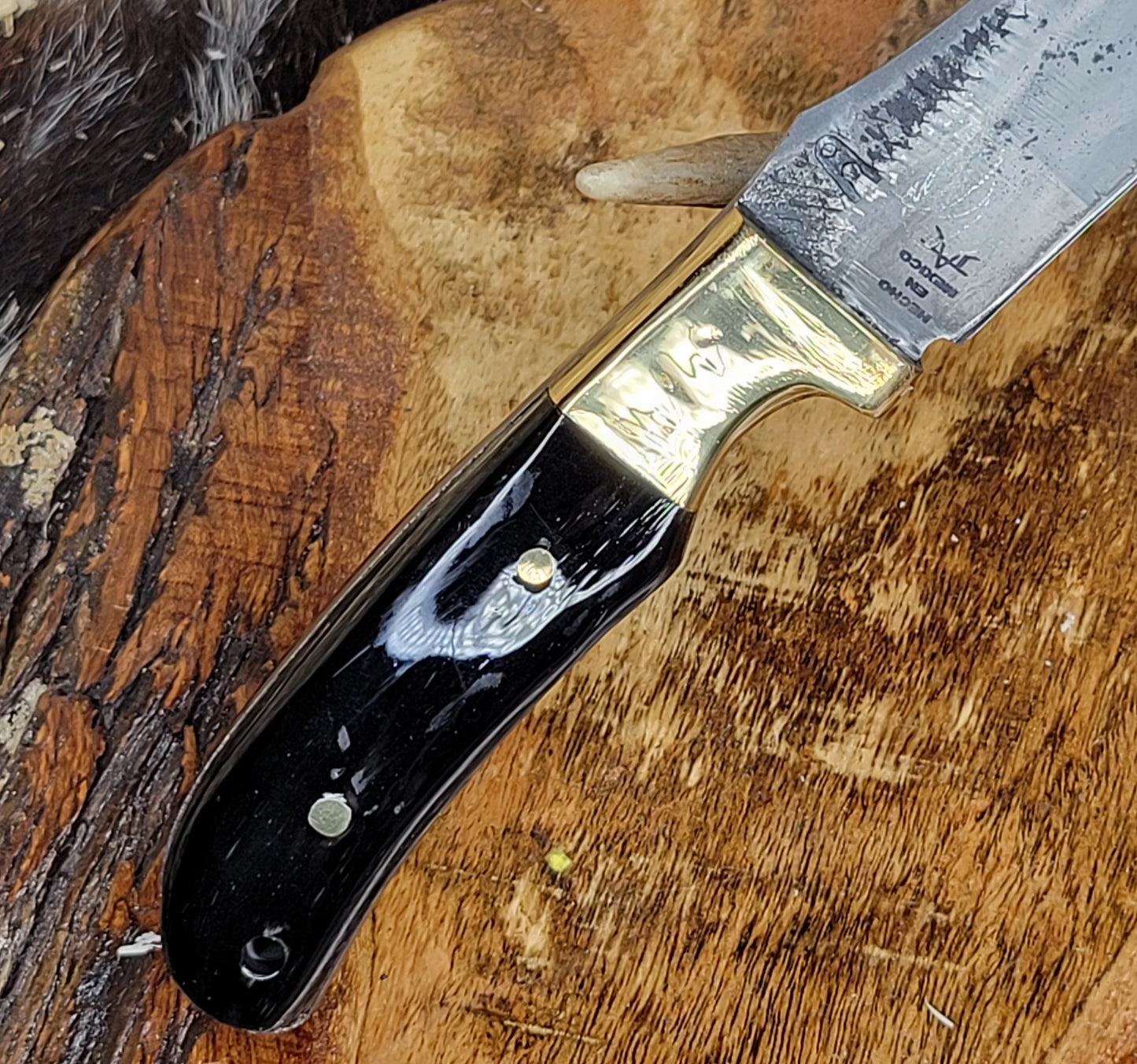 Cuchillo Cachas De Toro 28