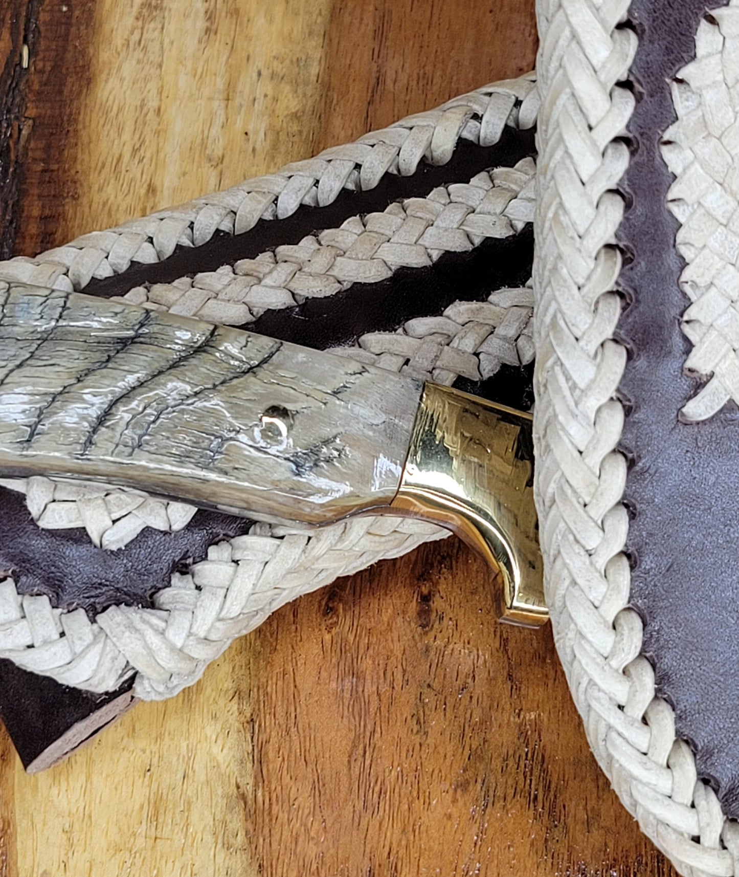 Cuchillos En Cachas De Borrego
