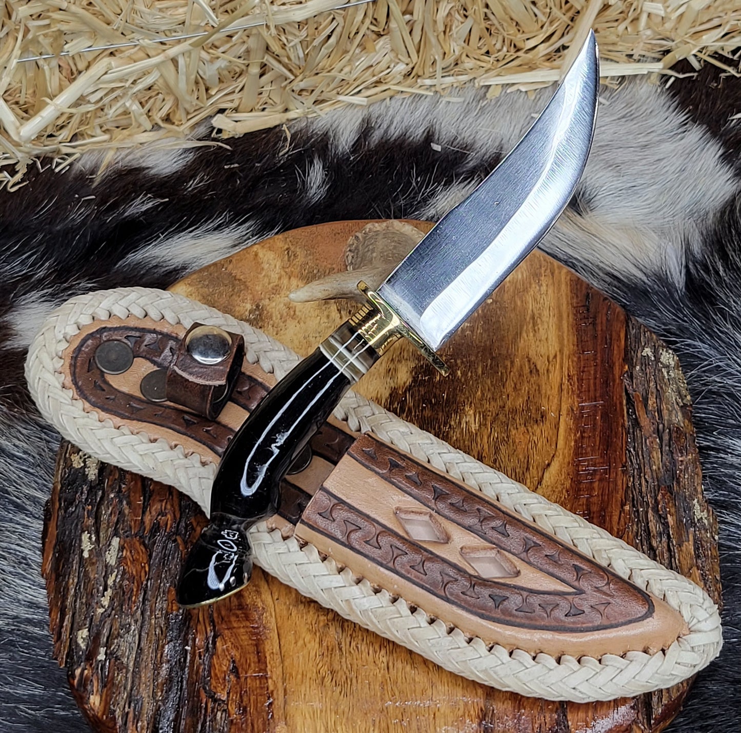 Cuchillos Patita de Caballo Cuerno de Toro
