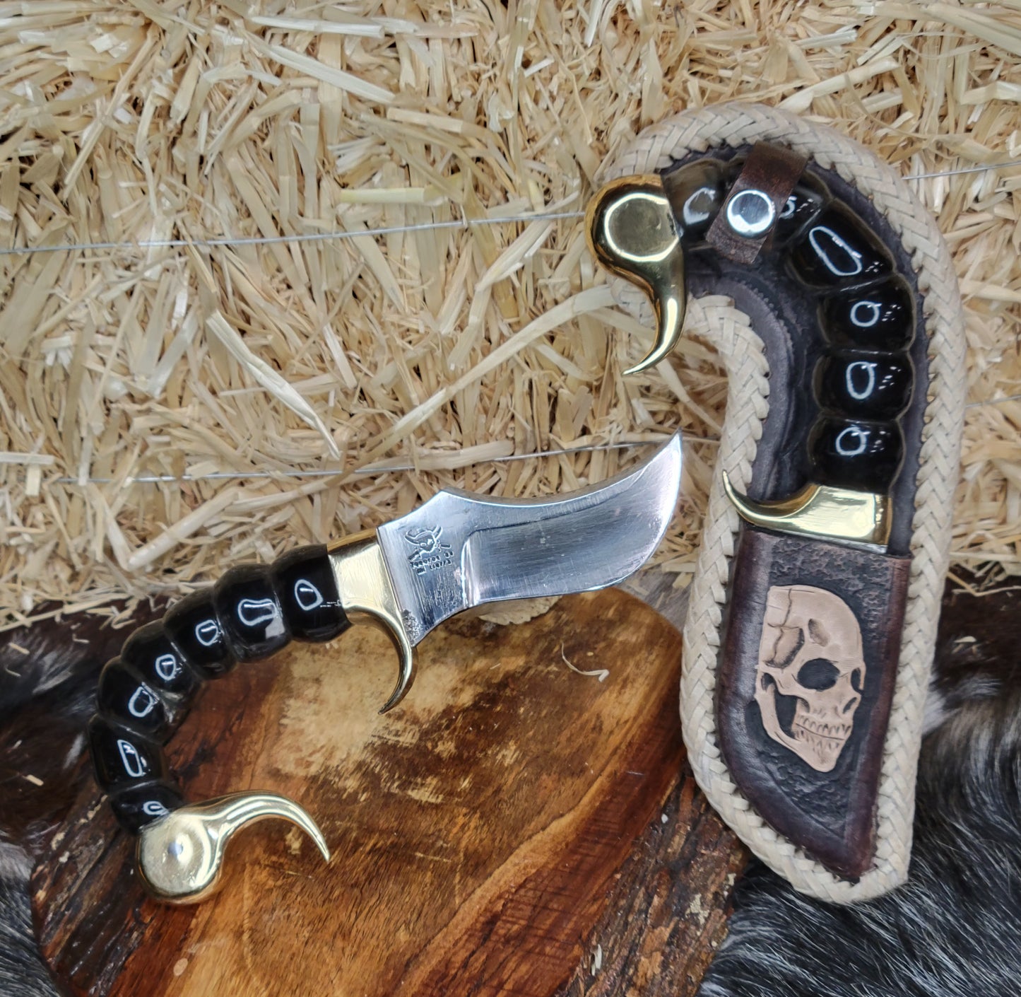 Cuchillos Escorpion