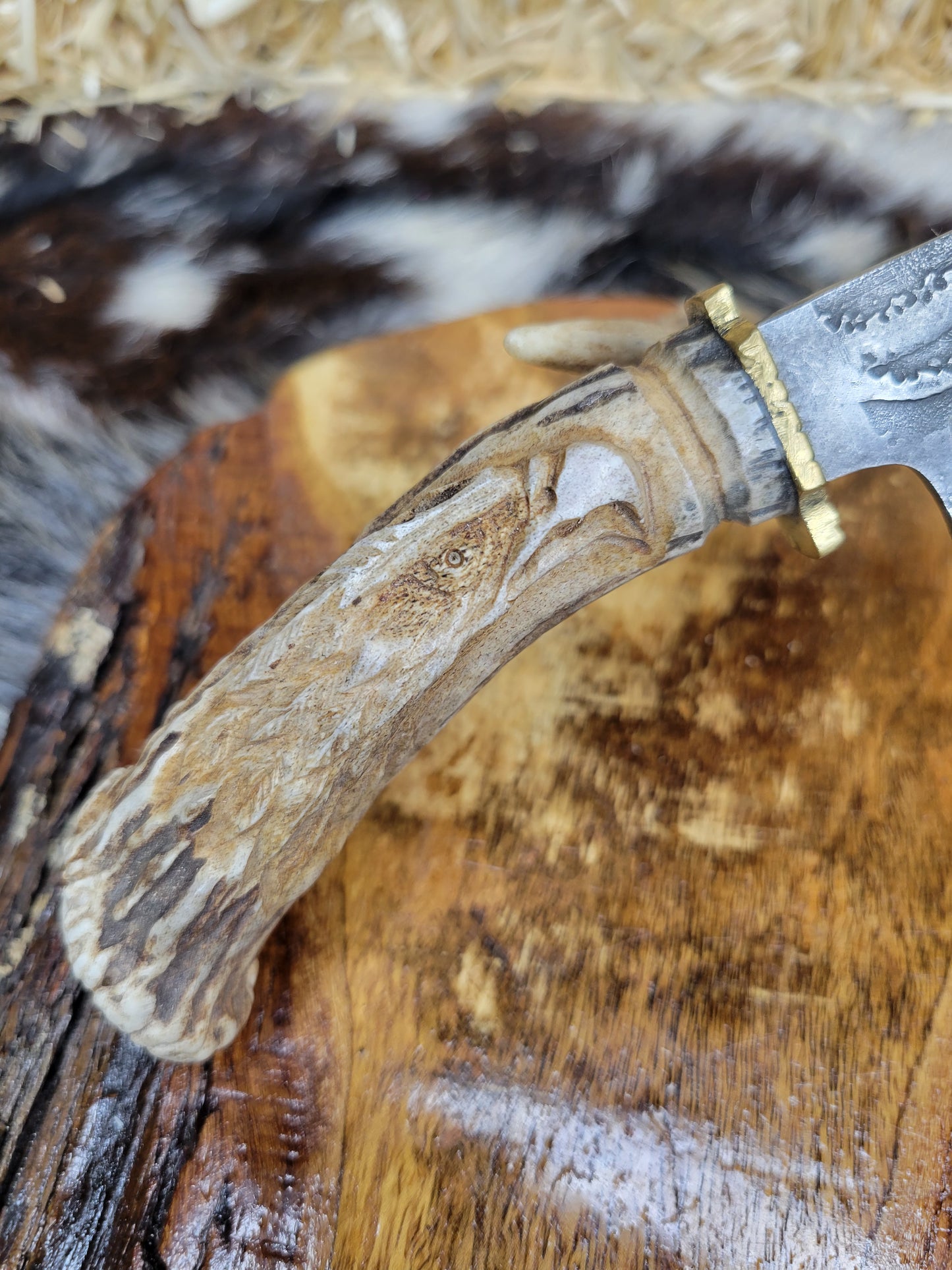 Cuchillo Cabesa De Aguila Cuerno De Venado 63