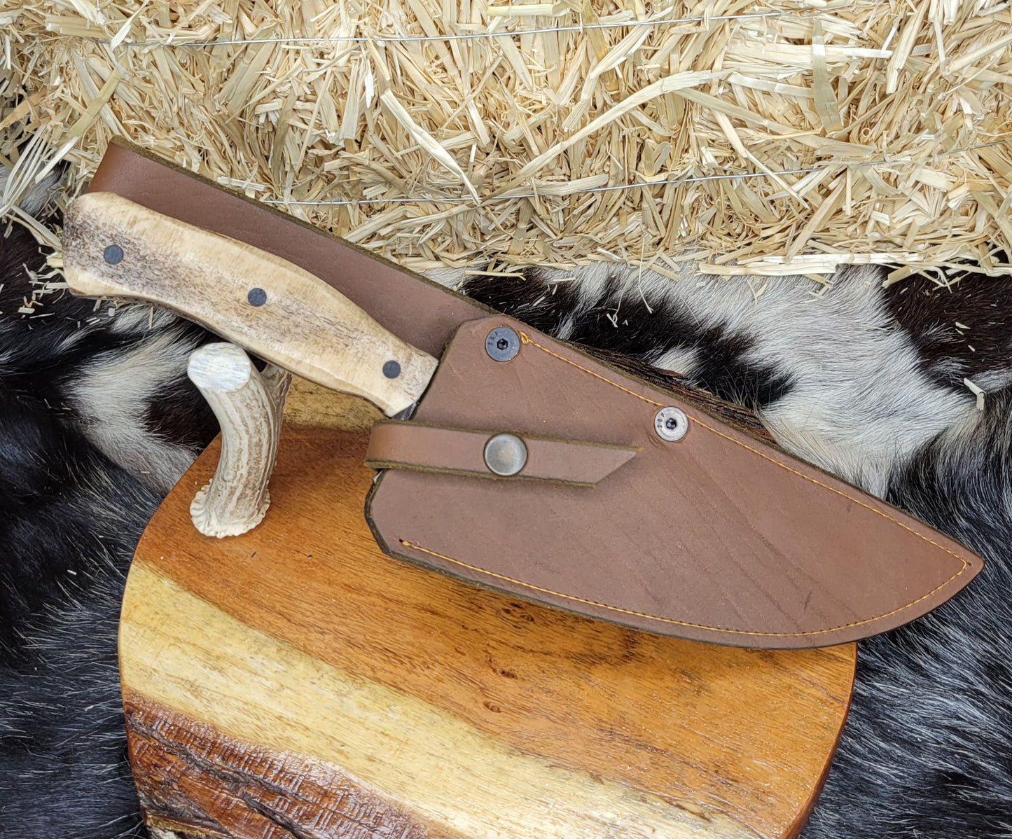 Cuchillo C14 Cuerno de Venado