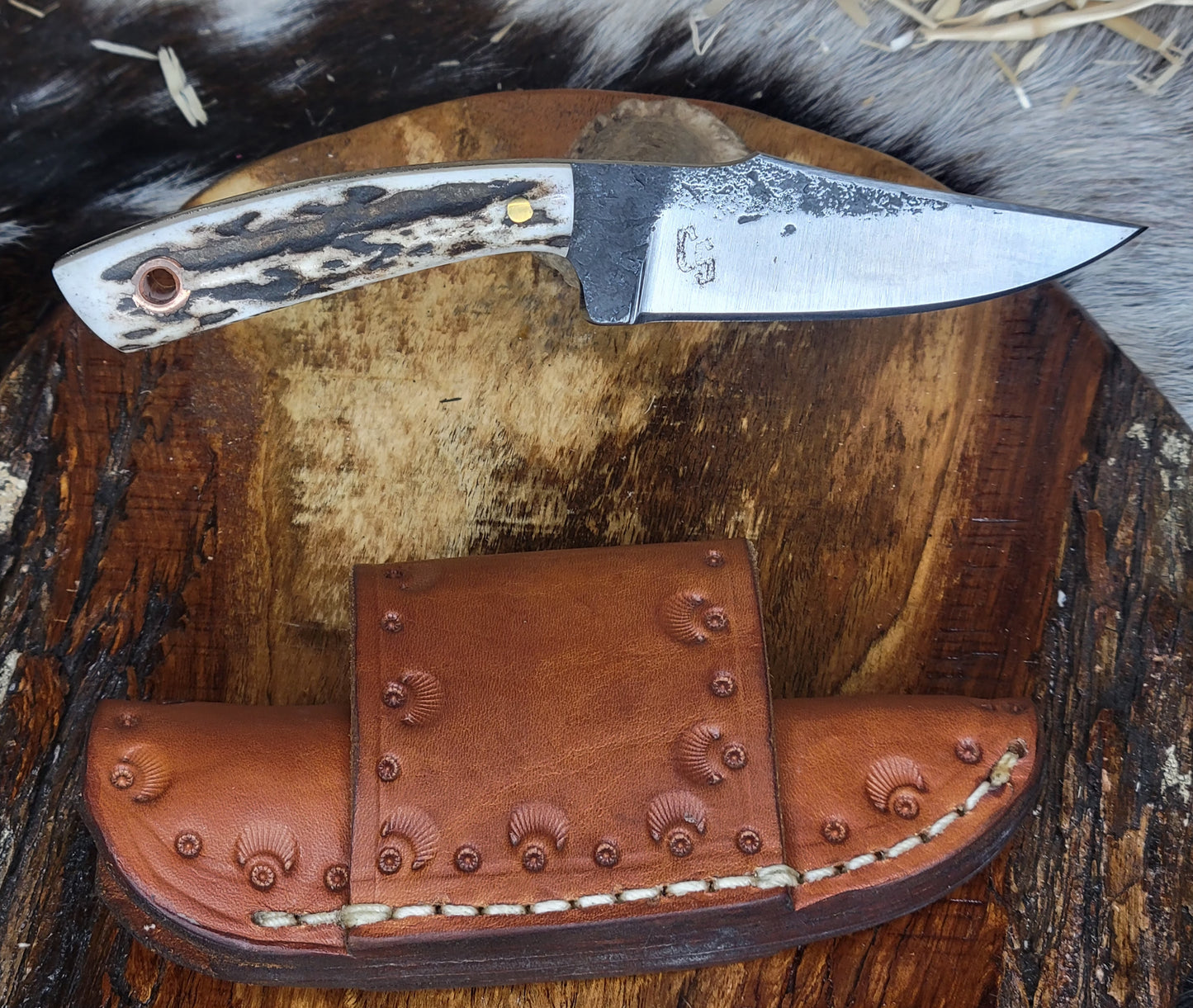 Cuchillos Funda Atravesada