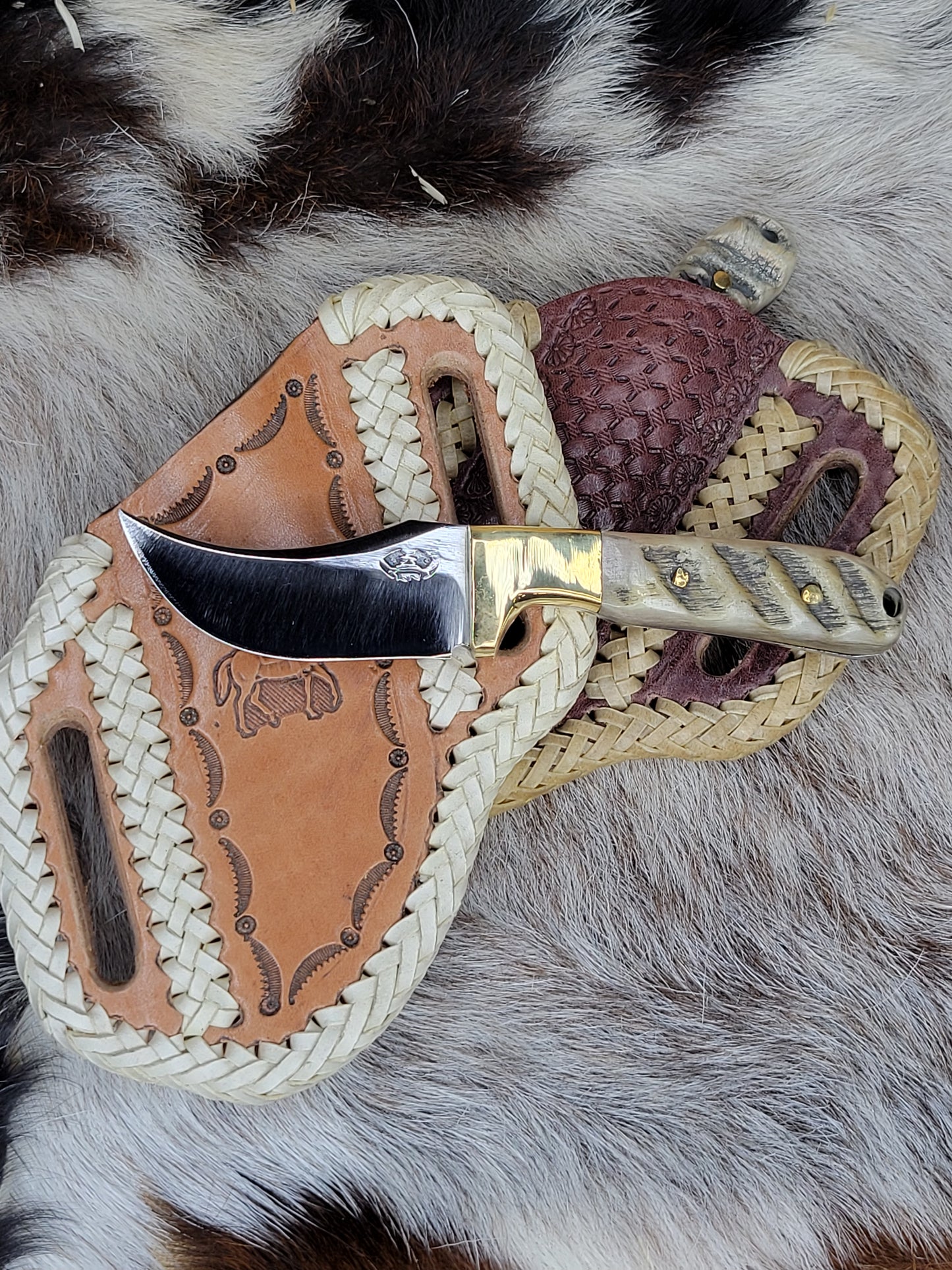 Cuchillos Cachas de Borrego Funda Tejida