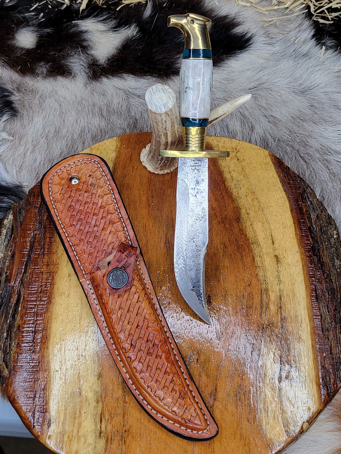 Cuchillos Torneados Aguila