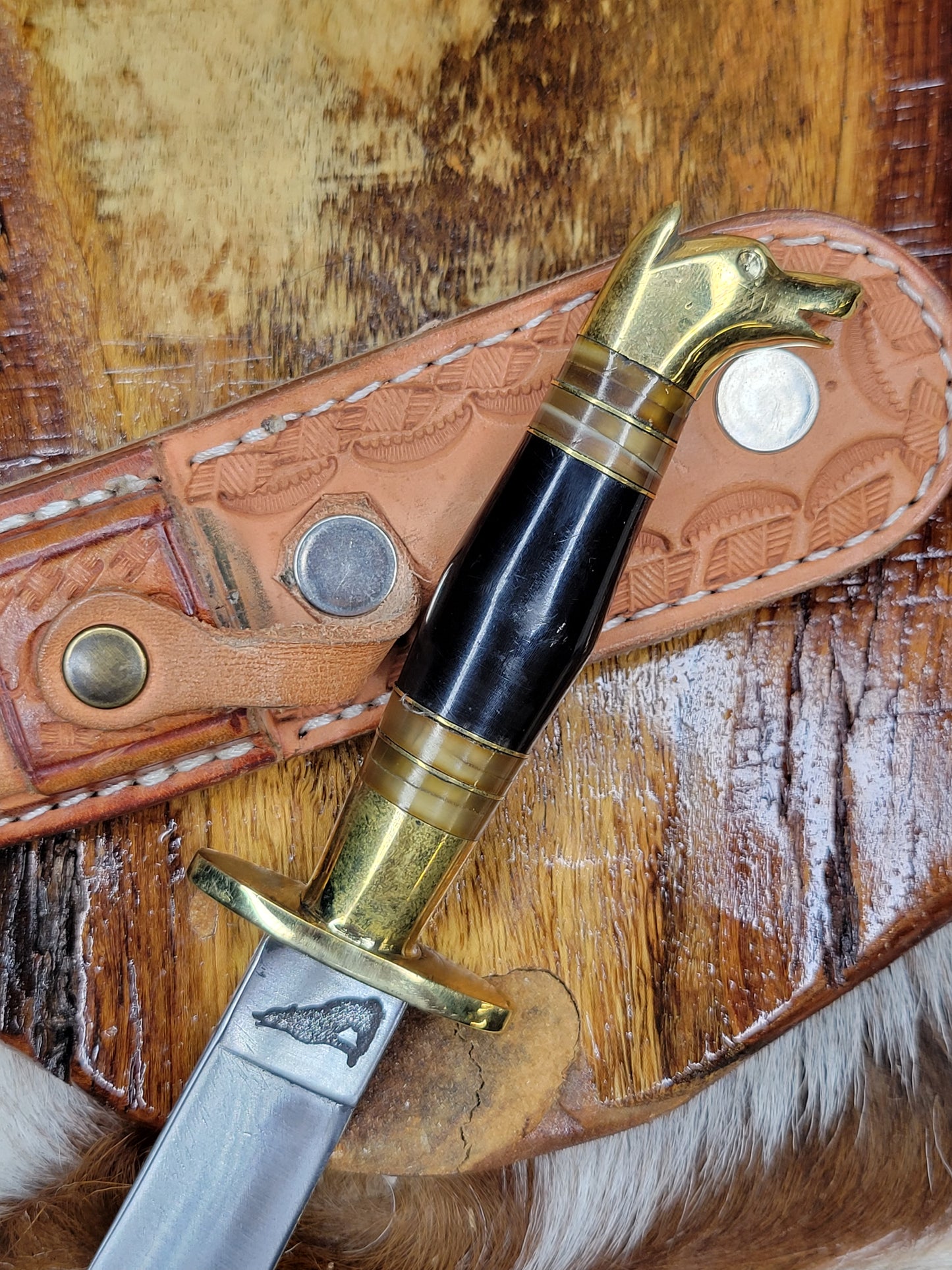 Cuchillo Torneado Perro B54