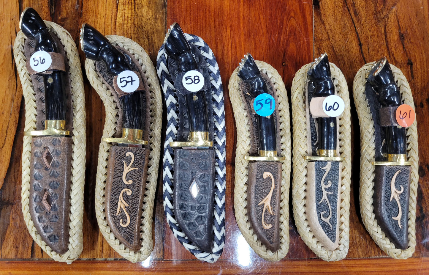 Cuchillos Pata De Caballo Cuerno de Toro de Lidia