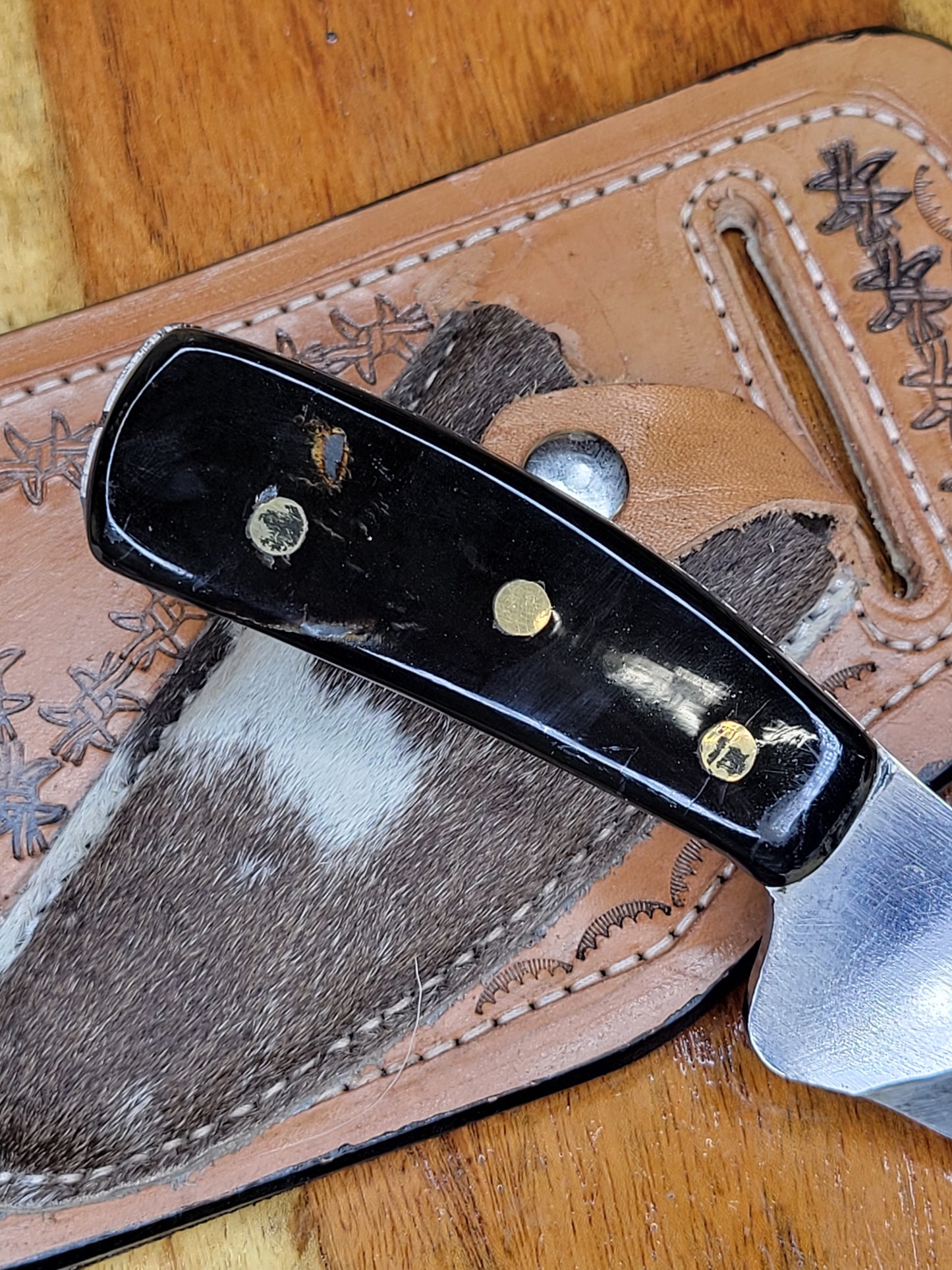 Cuchillo Cuerno de Toro 93