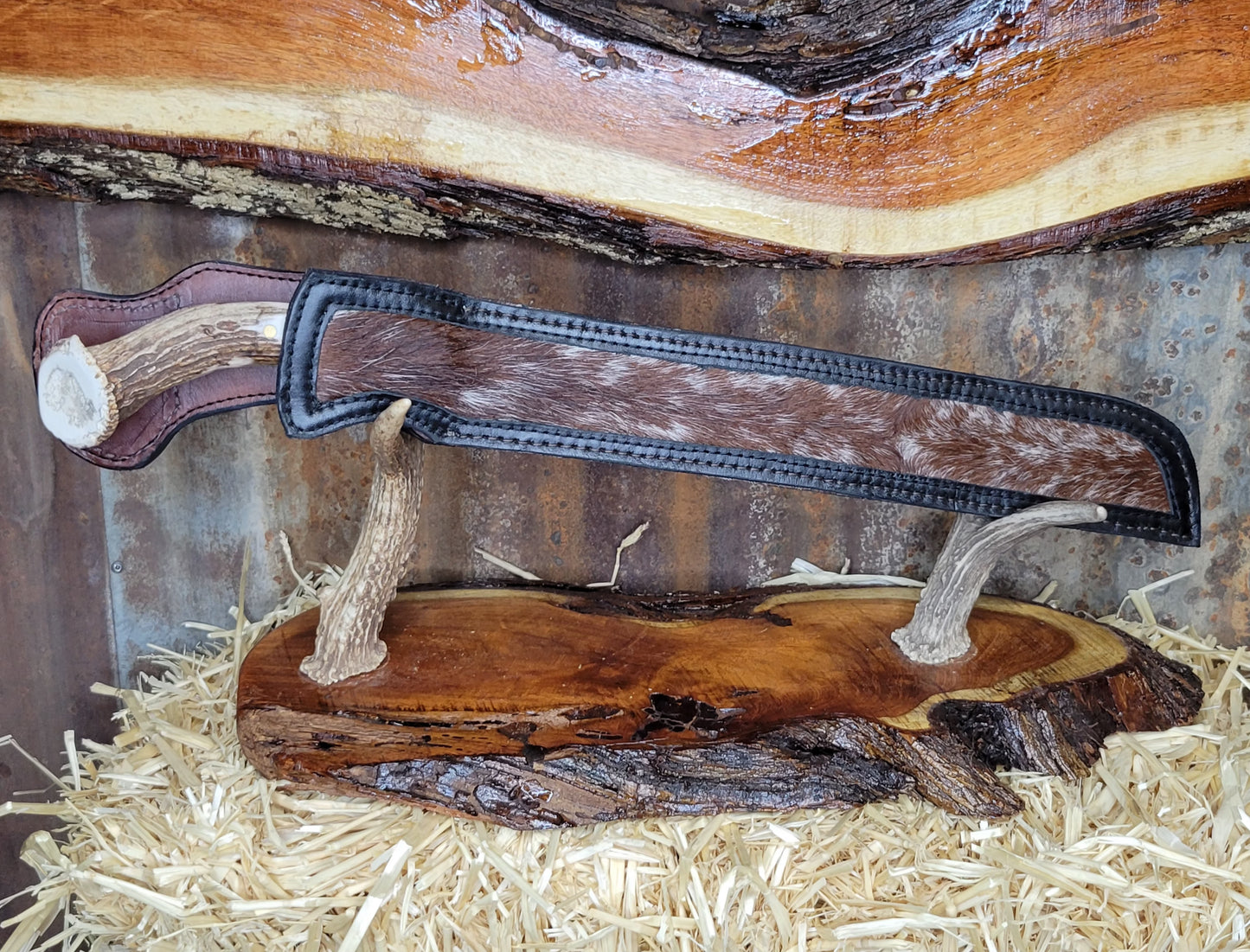 Cuchillo Santo Cuerno de Venado CK19