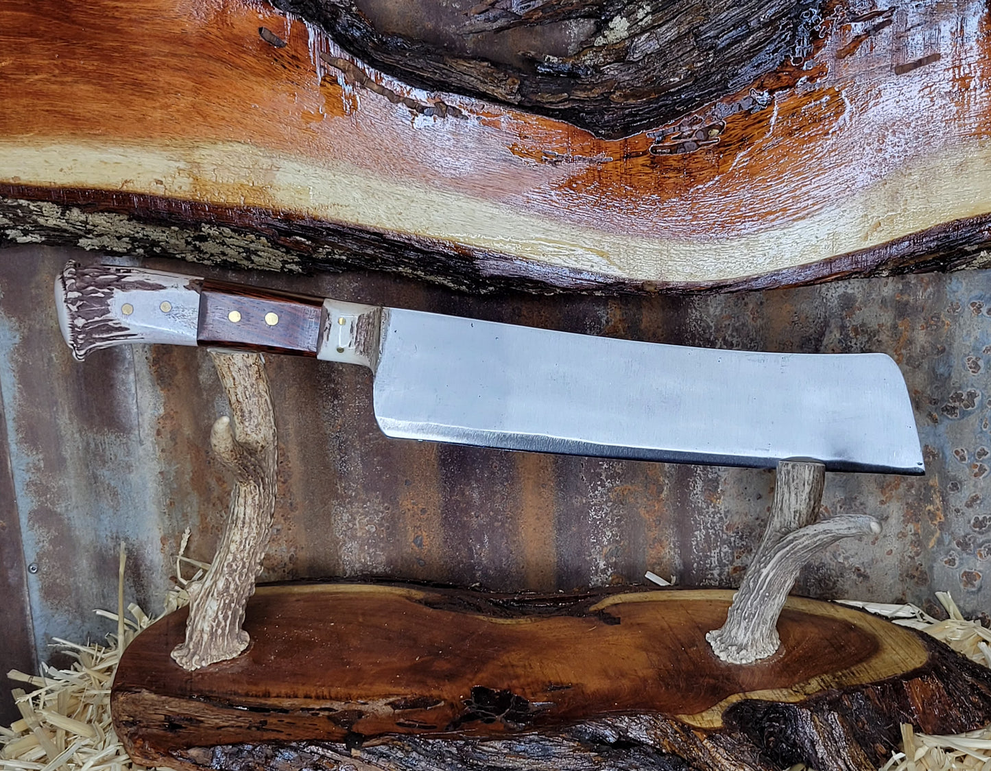 Cuchillo Santo Cuerno de Venado