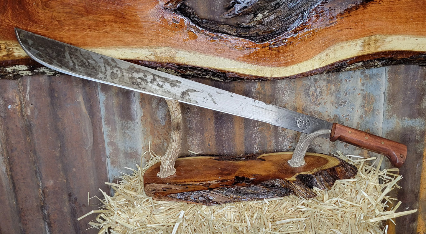 Machete M8