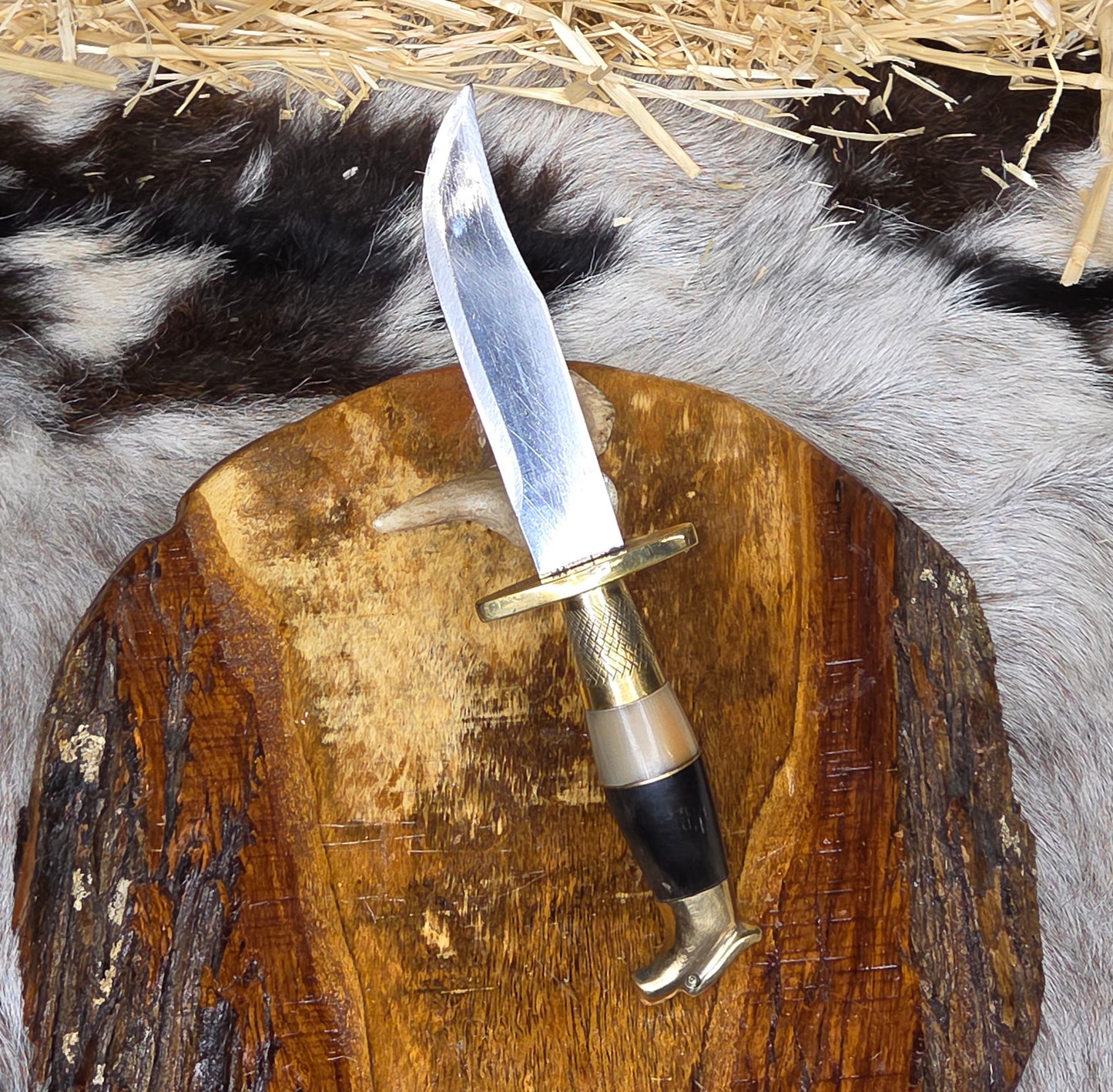 Cuchillo Torneado Aguila B40