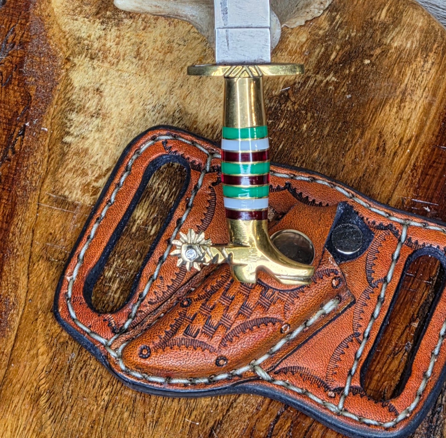 Cuchillo Torneado Espuela B86