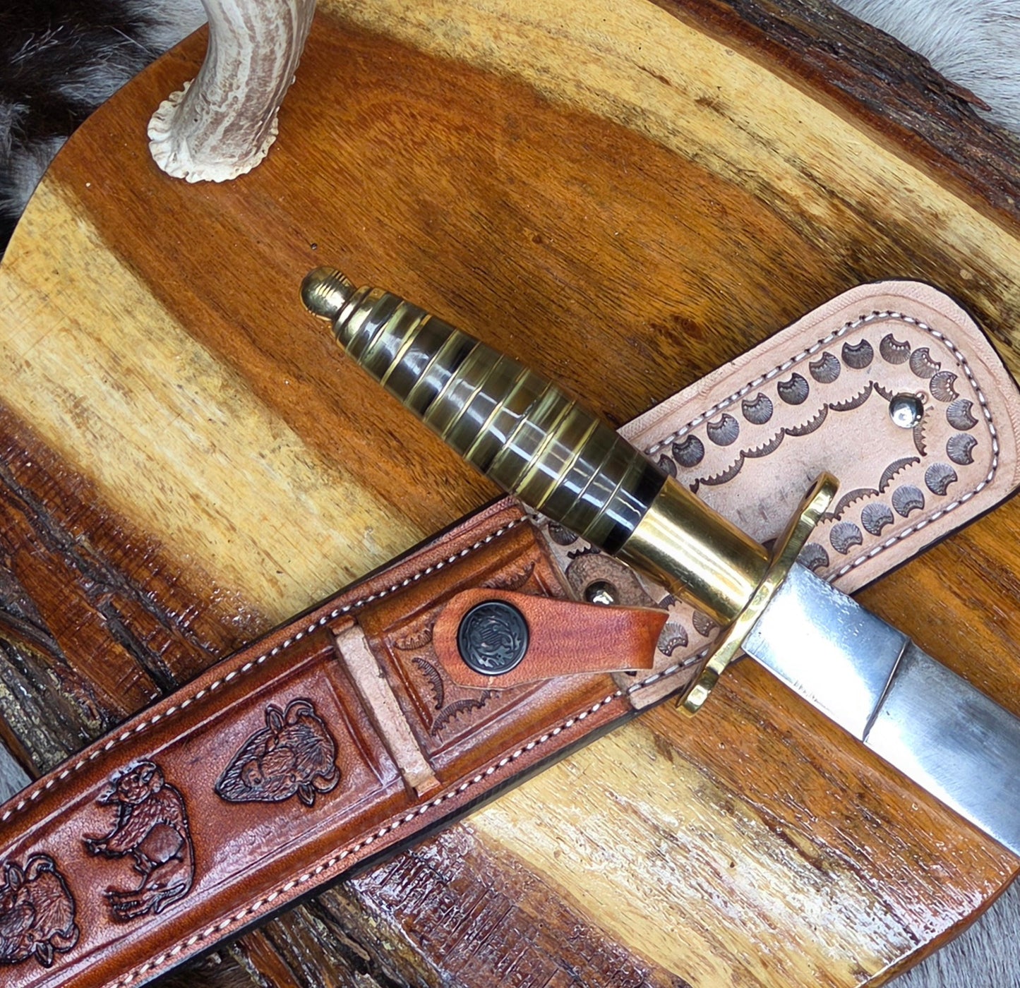 Cuchillo Torneado Bolita B98