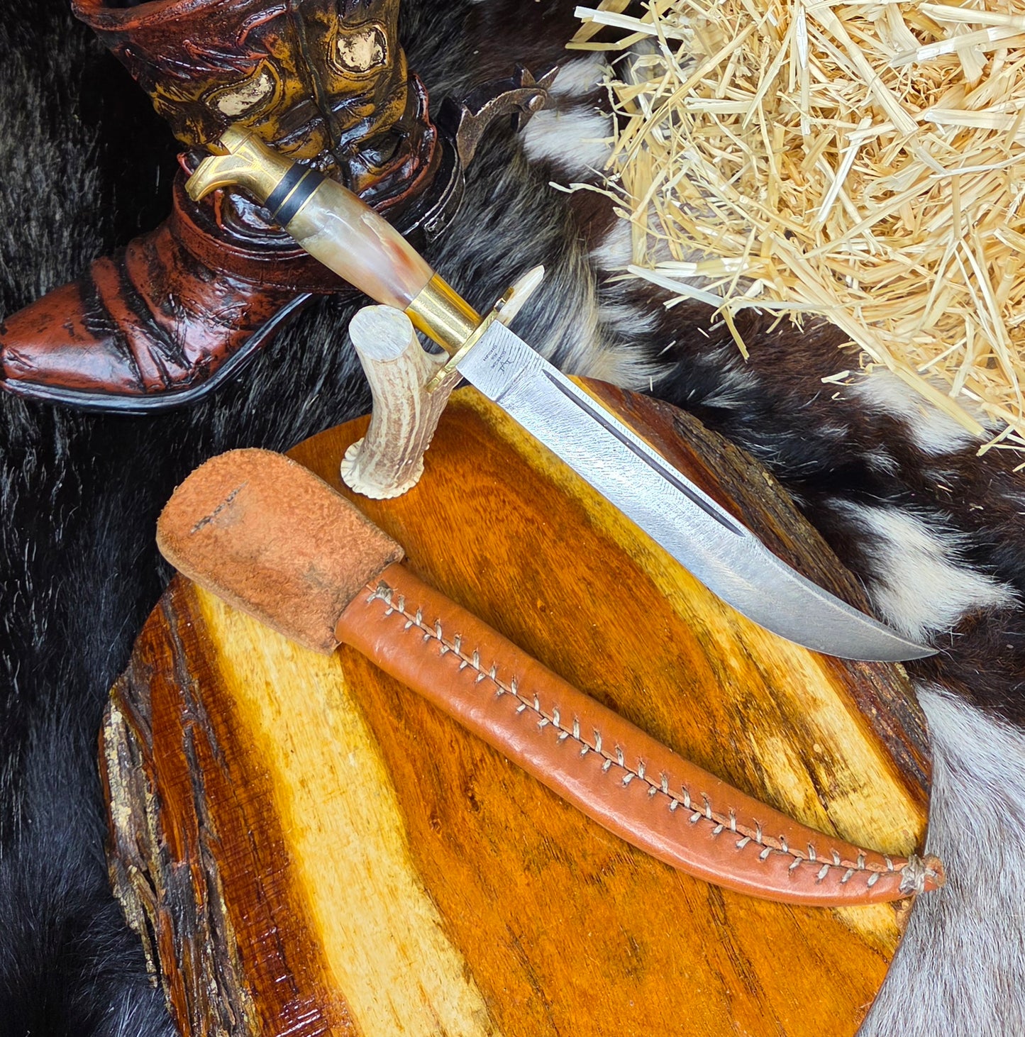 Cuchillo Torneado Bota B109
