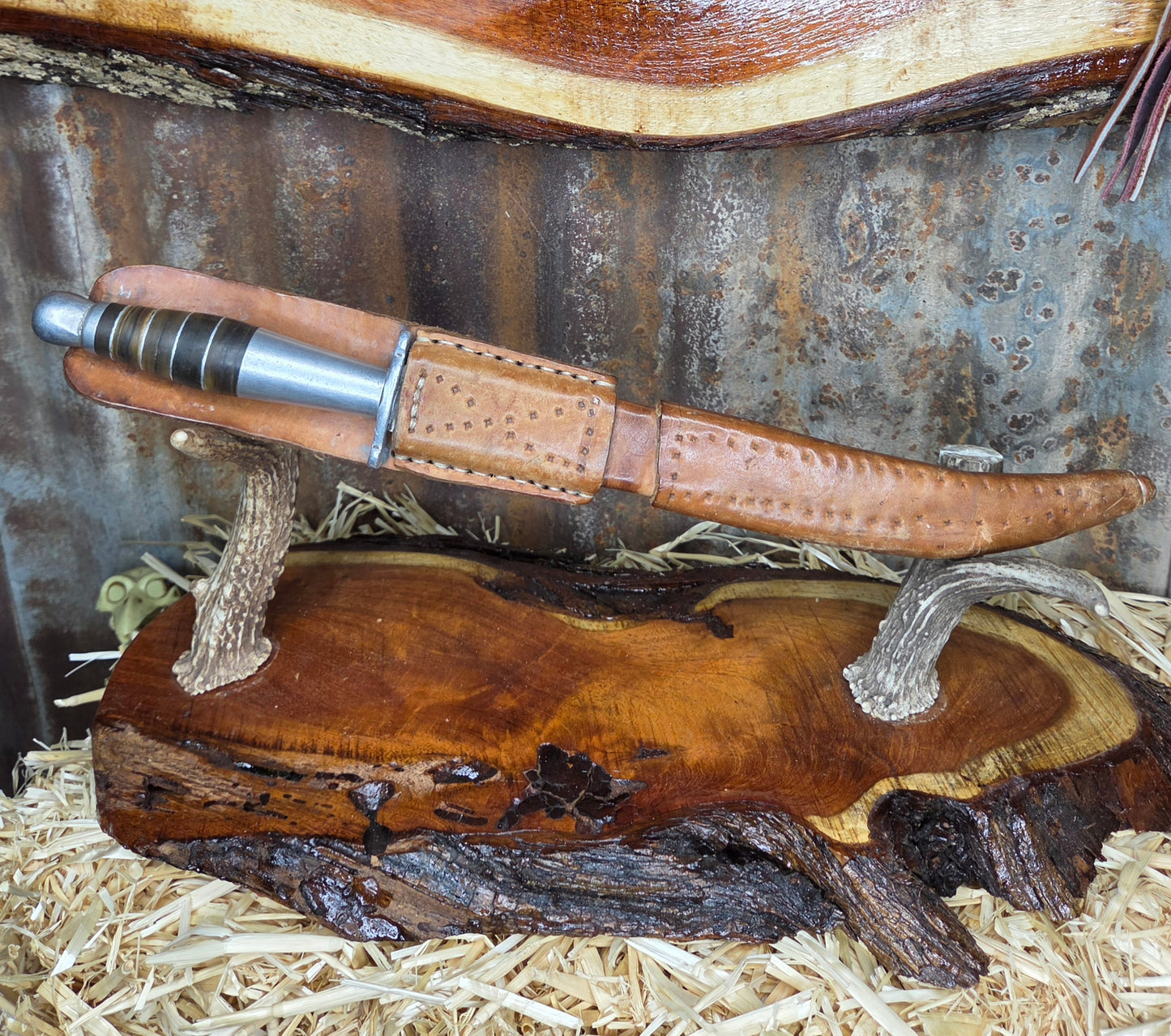 Cuchillo Antiguo Torneado Bolita 99