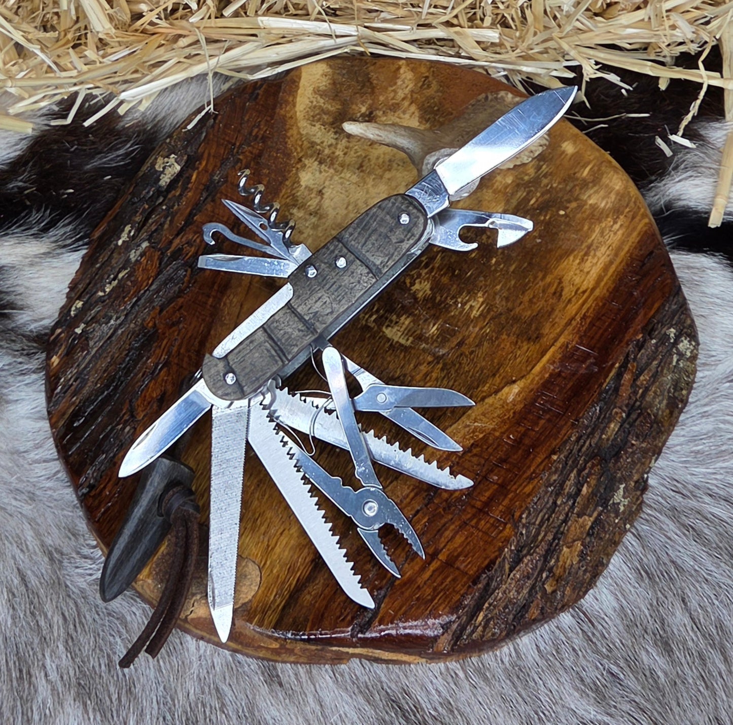 Navaja Wenger Multi-Herramienta K83